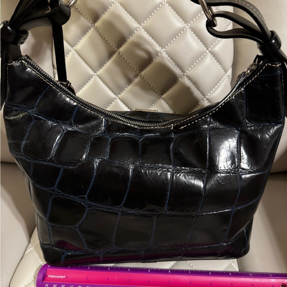 *Summer Clear Out* Dooney & Bourke Navy Blue Croc-Embossed Women's Bag - Picture 4 of 10